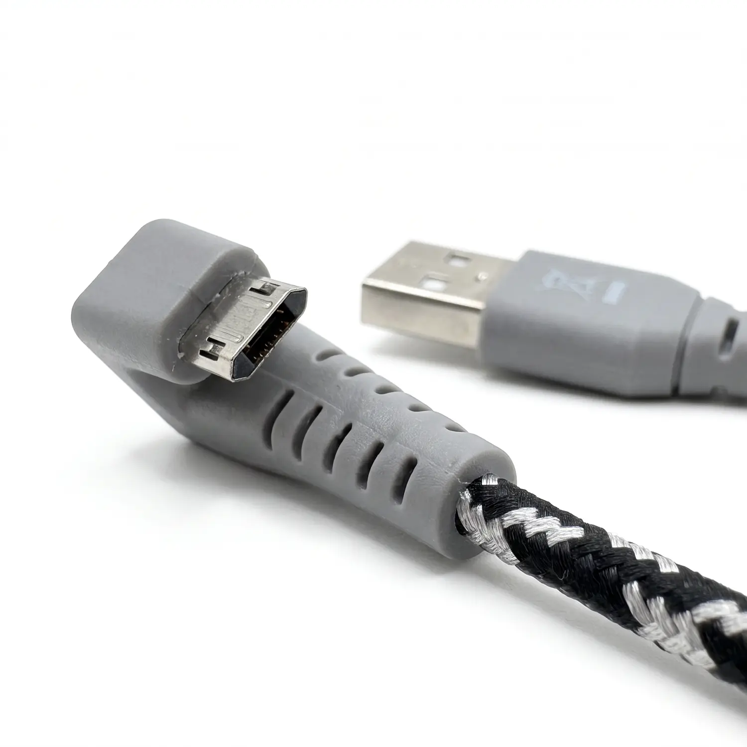 USB A < > Micro B 180° | White Line
